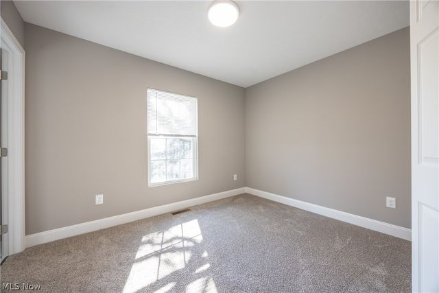 1738 E 298th Street, Wickliffe, OH 44092