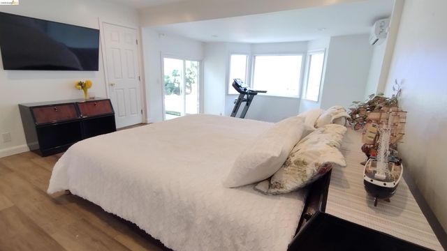 102 Kelobra Ct, Walnut Creek, CA 94598