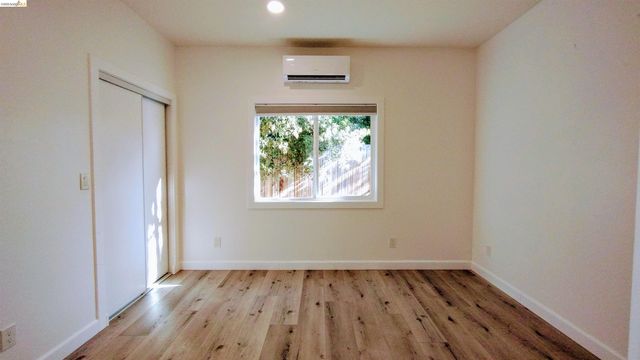 102 Kelobra Ct, Walnut Creek, CA 94598