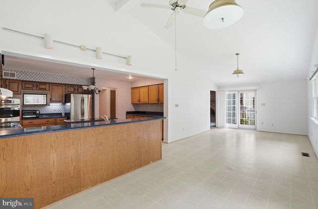 3901 COLONEL ELLIS AVE, Alexandria, VA 22304