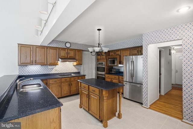 3901 COLONEL ELLIS AVE, Alexandria, VA 22304