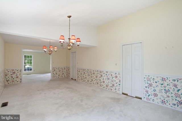 3901 COLONEL ELLIS AVE, Alexandria, VA 22304