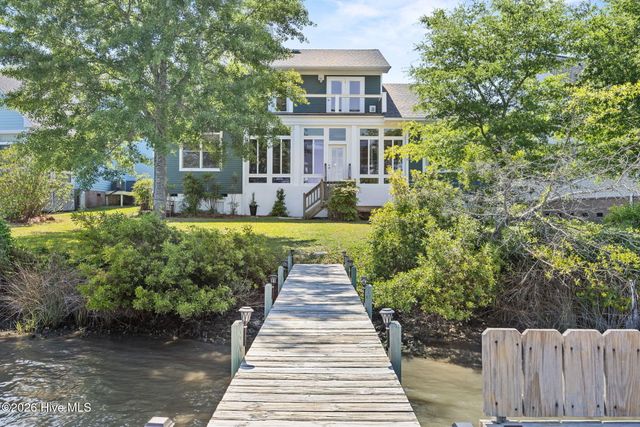 1039 Meridian Drive, Sneads Ferry, NC 28460