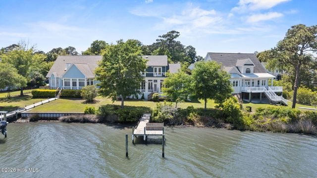 1039 Meridian Drive, Sneads Ferry, NC 28460
