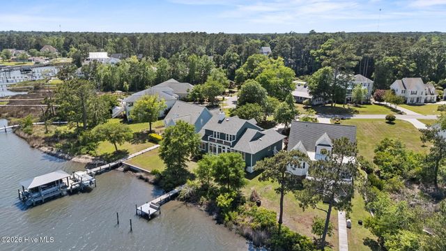 1039 Meridian Drive, Sneads Ferry, NC 28460