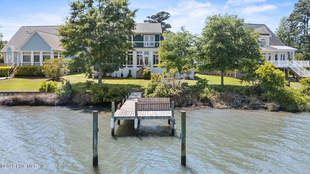 1039 Meridian Drive, Sneads Ferry, NC 28460