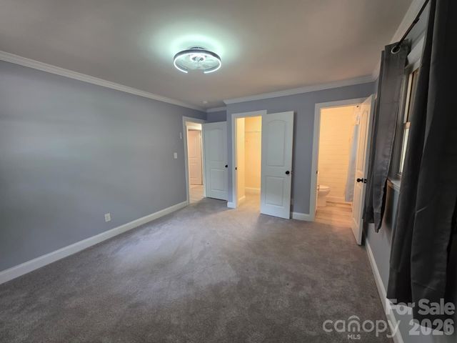 1501 VANCOUVER Drive, Charlotte, NC 28213