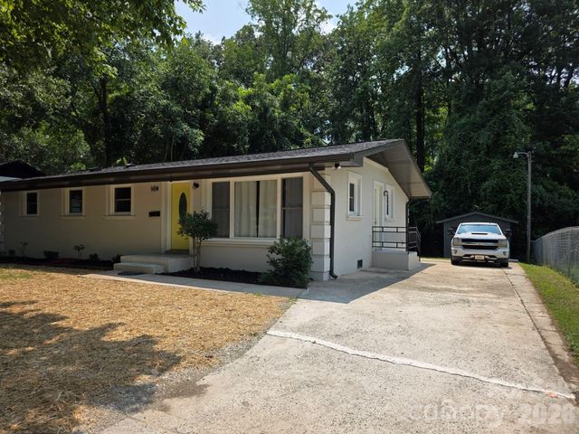 1501 VANCOUVER Drive, Charlotte, NC 28213