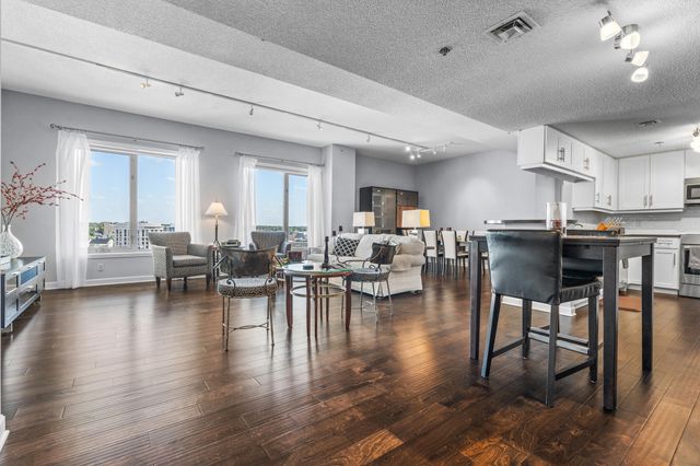 127 Campau Circle Nw 1714, City Of Grand Rapids, MI 49503