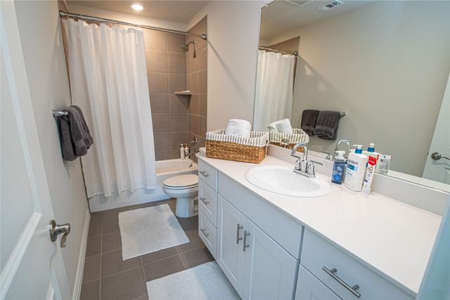 107 Goosewood Drive, Princeton, TX 75071