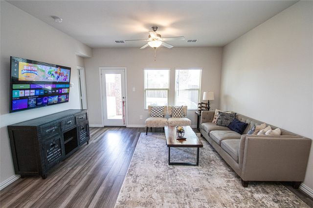 107 Goosewood Drive, Princeton, TX 75071