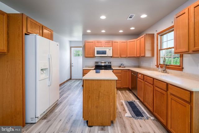 506 BARNSDALE DR, Salisbury, MD 21804