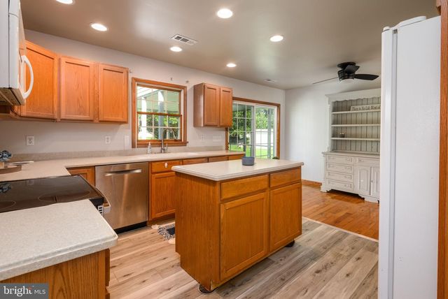 506 BARNSDALE DR, Salisbury, MD 21804