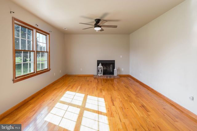 506 BARNSDALE DR, Salisbury, MD 21804