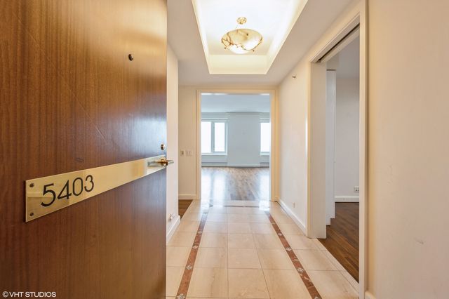 132 E DELAWARE Place 5403, Chicago, IL 60611