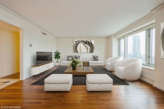 132 E DELAWARE Place 5403, Chicago, IL 60611