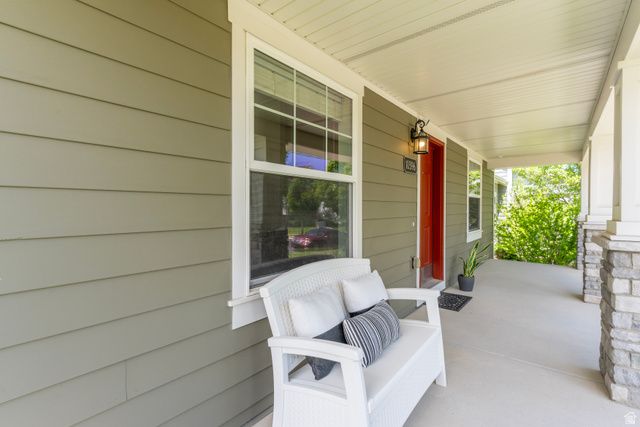 10396 S OTTER TRAIL DR, South Jordan, UT 84009