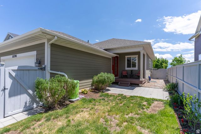 10396 S OTTER TRAIL DR, South Jordan, UT 84009