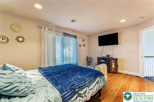 6126 Palomino Drive, Upper Macungie Twp, PA 18106