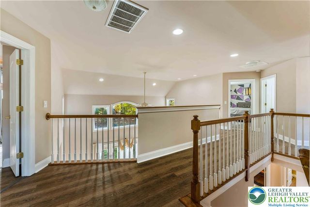 6126 Palomino Drive, Upper Macungie Twp, PA 18106