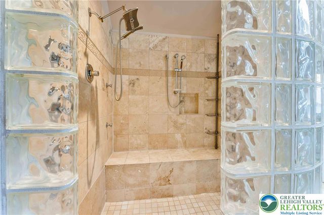 6126 Palomino Drive, Upper Macungie Twp, PA 18106