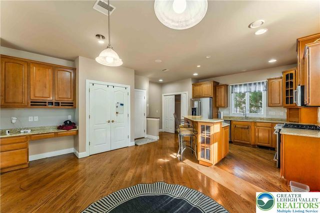 6126 Palomino Drive, Upper Macungie Twp, PA 18106