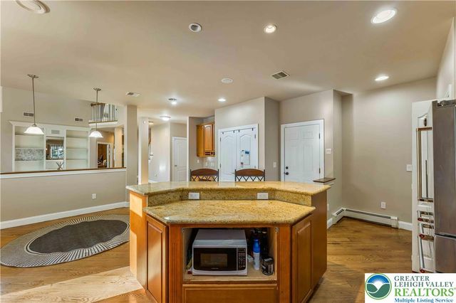 6126 Palomino Drive, Upper Macungie Twp, PA 18106