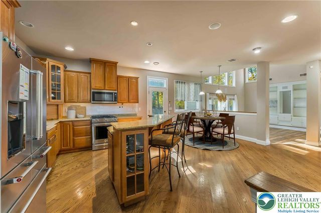 6126 Palomino Drive, Upper Macungie Twp, PA 18106