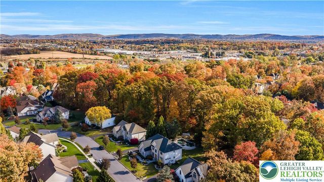 6126 Palomino Drive, Upper Macungie Twp, PA 18106
