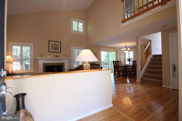 7534 CROSS GATE LN, Alexandria, VA 22315