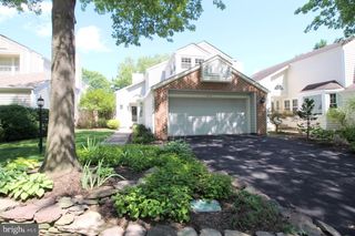 7534 CROSS GATE LN, Alexandria, VA 22315