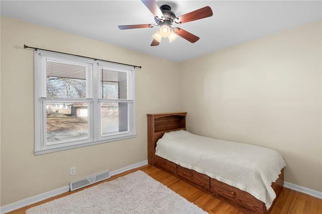 807 NE 60th Terrace, Kansas City, MO 64118