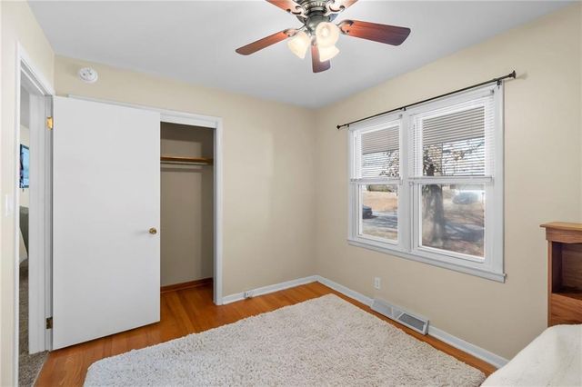 807 NE 60th Terrace, Kansas City, MO 64118