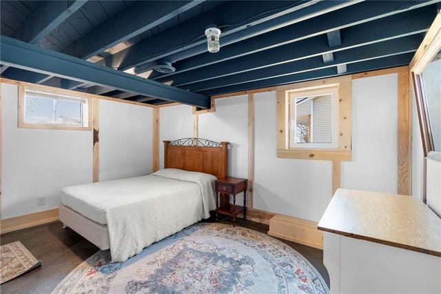 807 NE 60th Terrace, Kansas City, MO 64118