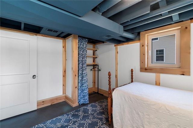 807 NE 60th Terrace, Kansas City, MO 64118