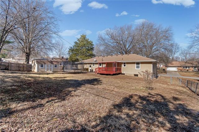 807 NE 60th Terrace, Kansas City, MO 64118