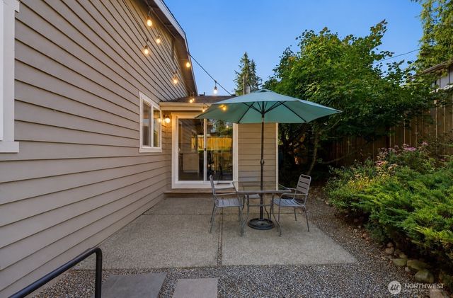 22818 SE 288th Street, Maple Valley, WA 98038