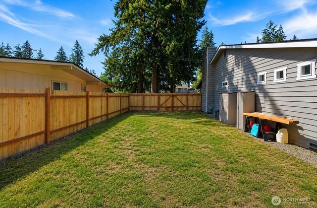 22818 SE 288th Street, Maple Valley, WA 98038