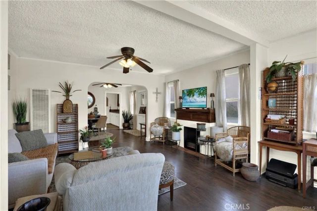 832 15th, Hermosa Beach, CA 90254