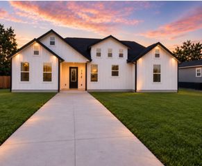 362 Overland Trail, Bridgeport, TX 76426