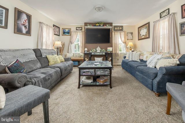 260 S PEARL ST, Clayton, NJ 08312