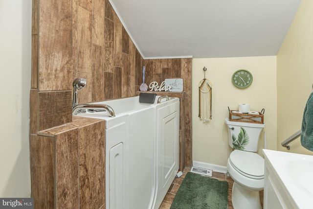 260 S PEARL ST, Clayton, NJ 08312
