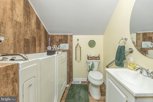 260 S PEARL ST, Clayton, NJ 08312