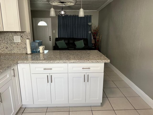 337 Phippen Waiters Rd, Dania Beach, FL 33004
