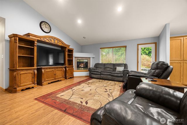 16617 Jim Creek Road, Arlington, WA 98223