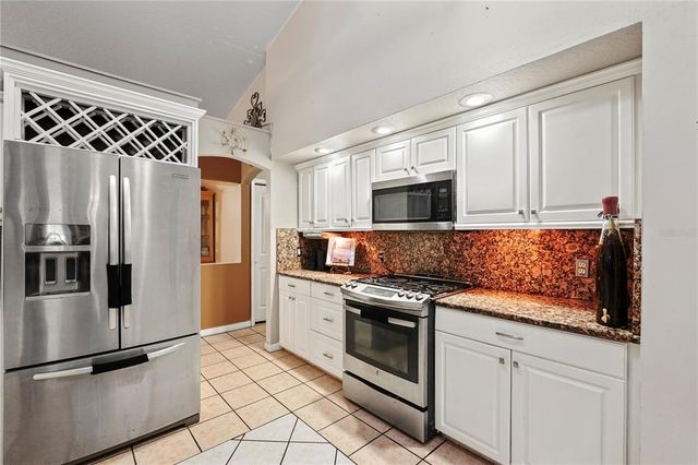 918 SAN PAULO WAY, Kissimmee, FL 34758