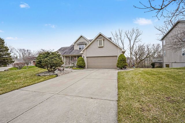 6131 Pine Creek Court, Grand Blanc, MI 48439