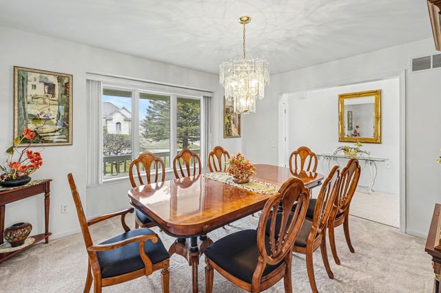 6131 Pine Creek Court, Grand Blanc, MI 48439