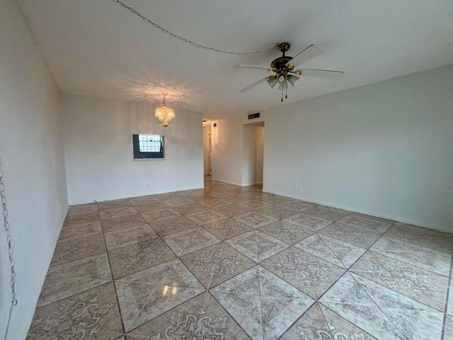 232 NE 12th Avenue 501, Hallandale Beach, FL 33009