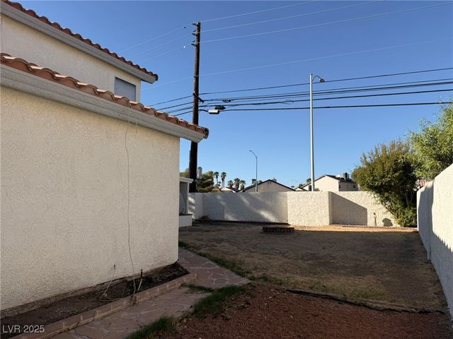 1252 Little Sidnee Drive, Las Vegas, NV 89123